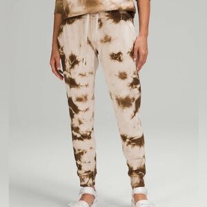 Lululemon Warm Down Jogger *Earth Dye Earth Dye Sand
